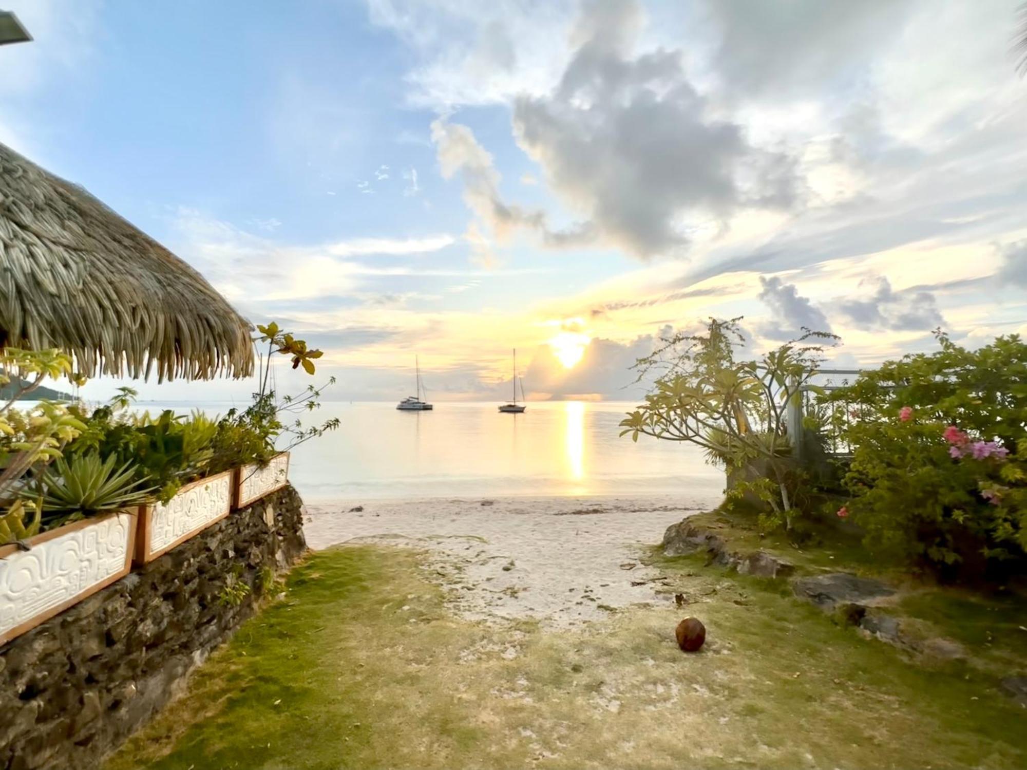 Meri Lodge Huahine « Room Of Marta » Fare Eksteriør billede
