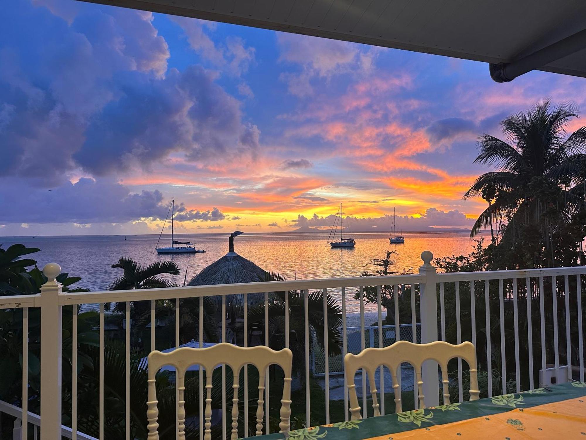 Meri Lodge Huahine « Room Of Marta » Fare Eksteriør billede