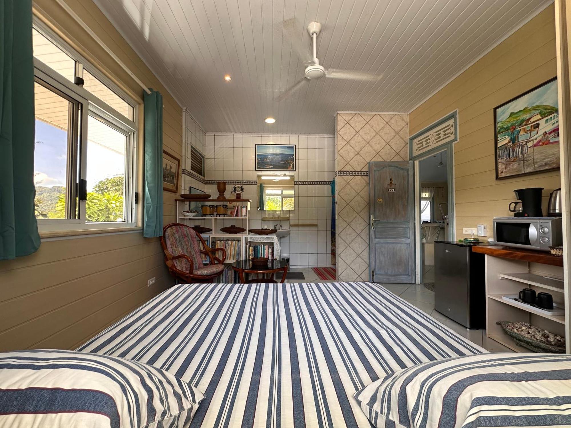 Meri Lodge Huahine « Room Of Marta » Fare Eksteriør billede